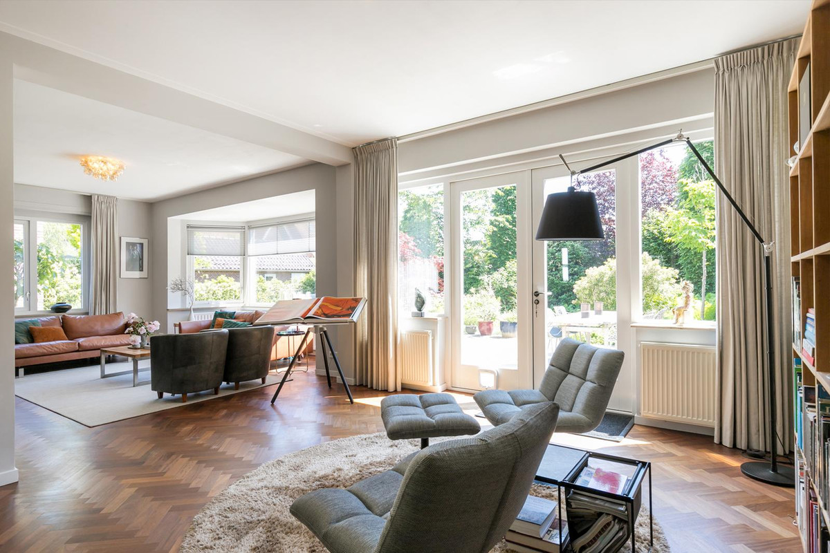 Twee-onder-één-kap te koop: Parklaan 25, Eindhoven