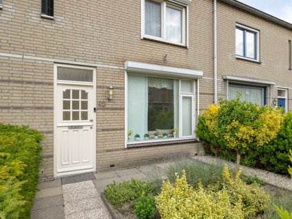 Van Breestraat 82