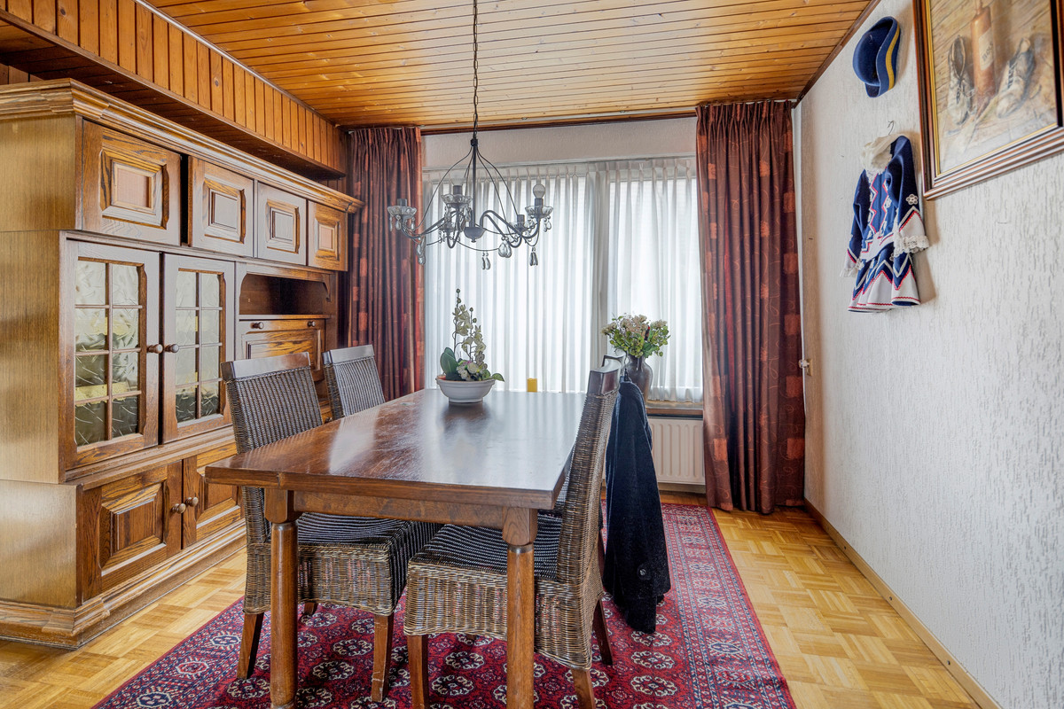 Twee-onder-één-kap te koop: Molenstraat 19, Nuland