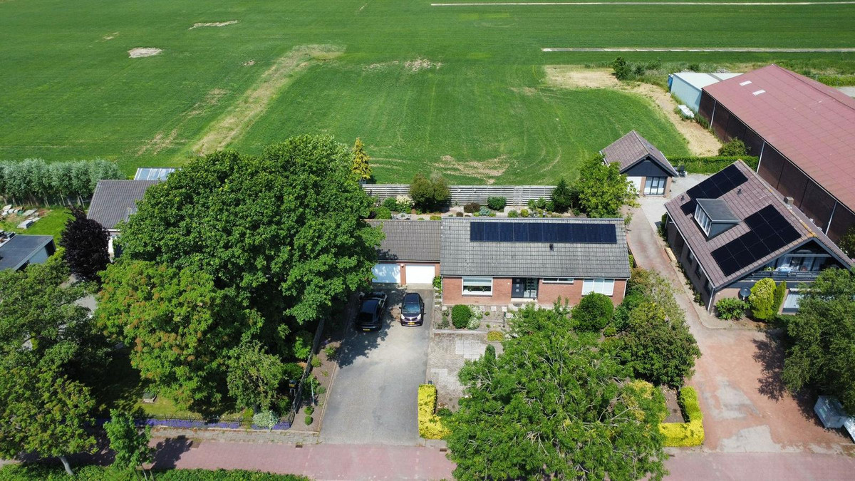 Vrijstaande woning te koop: Hoofdweg 132, Kudelstaart