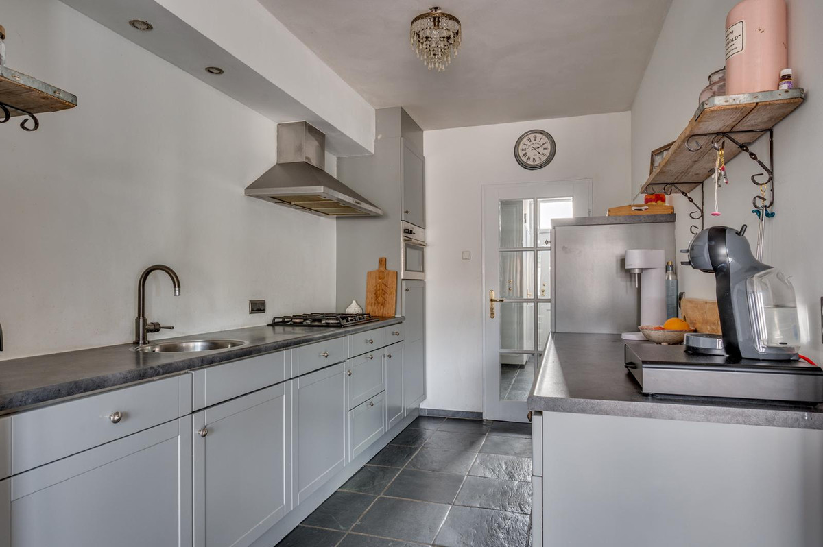 Tussenwoning te koop: Gebroeders Fodorstraat 10, Venlo