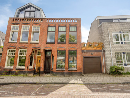 Haarlemmerweg 33