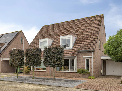 Marga Klompéstraat 15