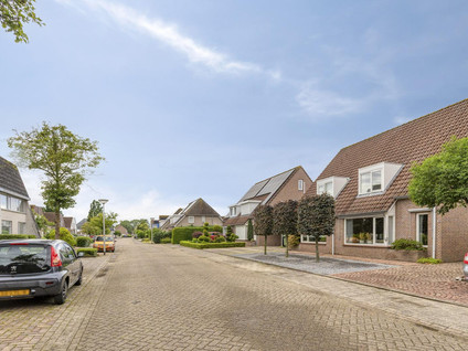 Marga Klompéstraat 15