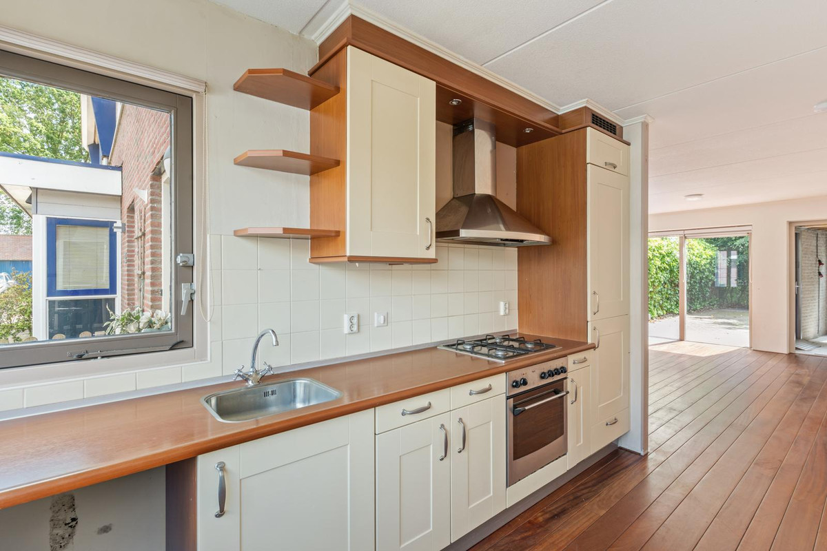 Tussenwoning te koop: Stentorlaan 85, Enschede