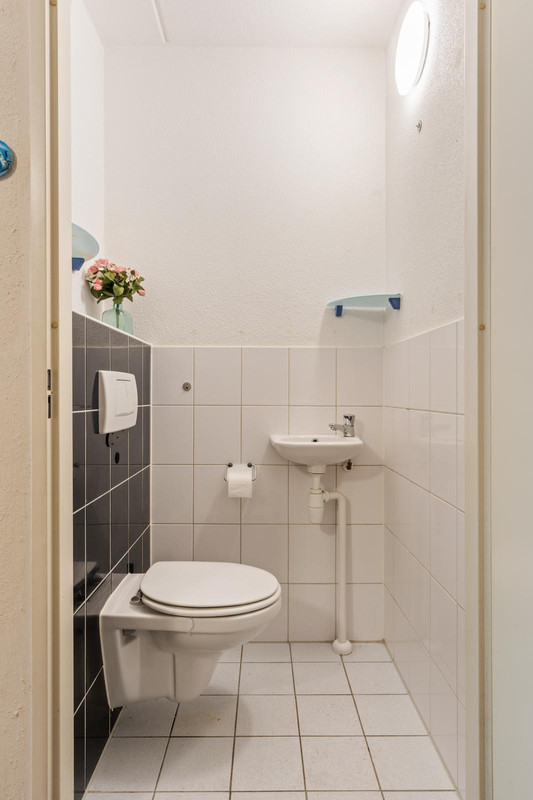 Tussenwoning te koop: Stentorlaan 85, Enschede