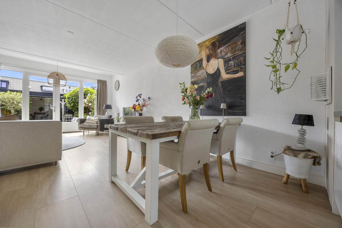Tussenwoning te koop: Keurvorstsingel 10, Huissen