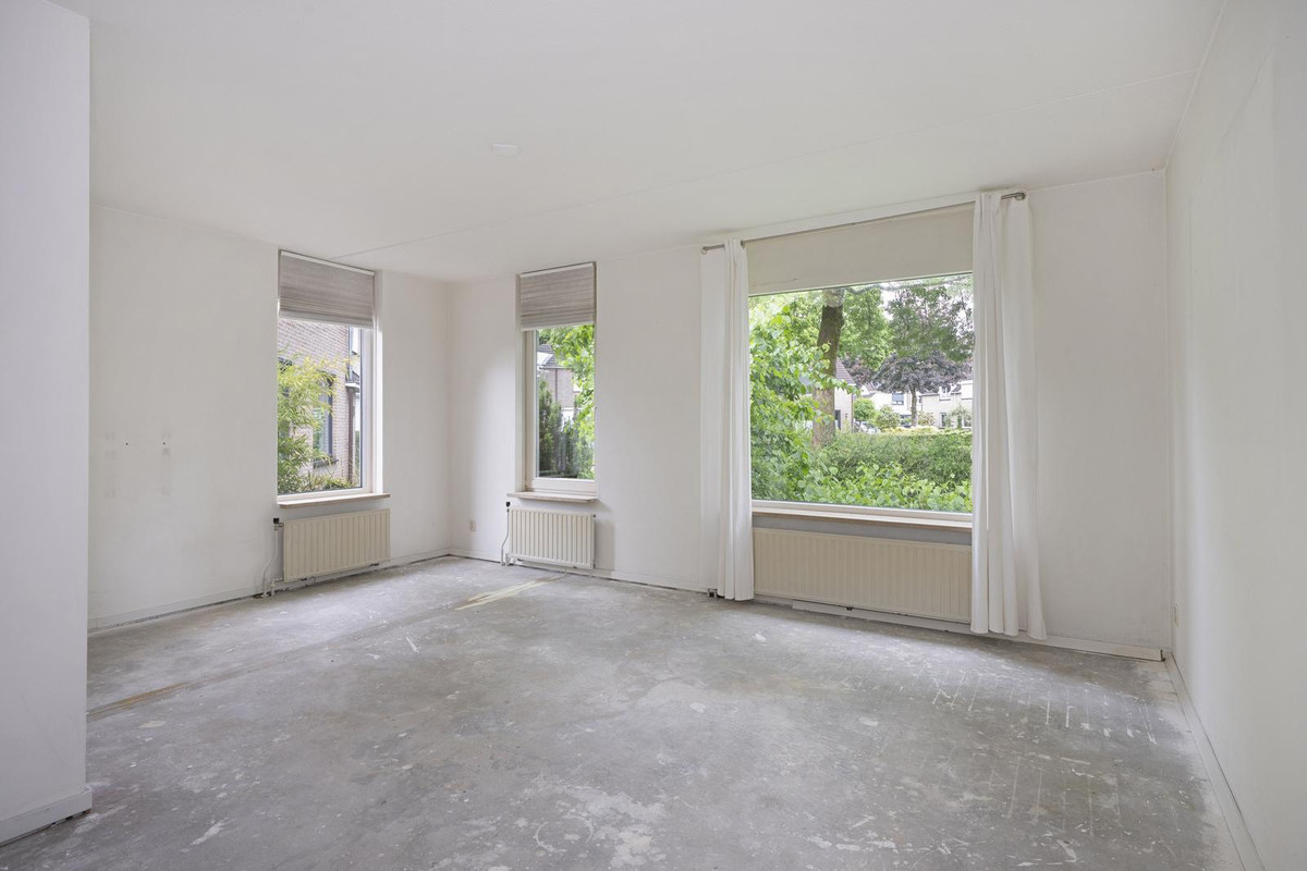 Twee-onder-één-kap te koop: Wassenbergstraat 25, Sittard