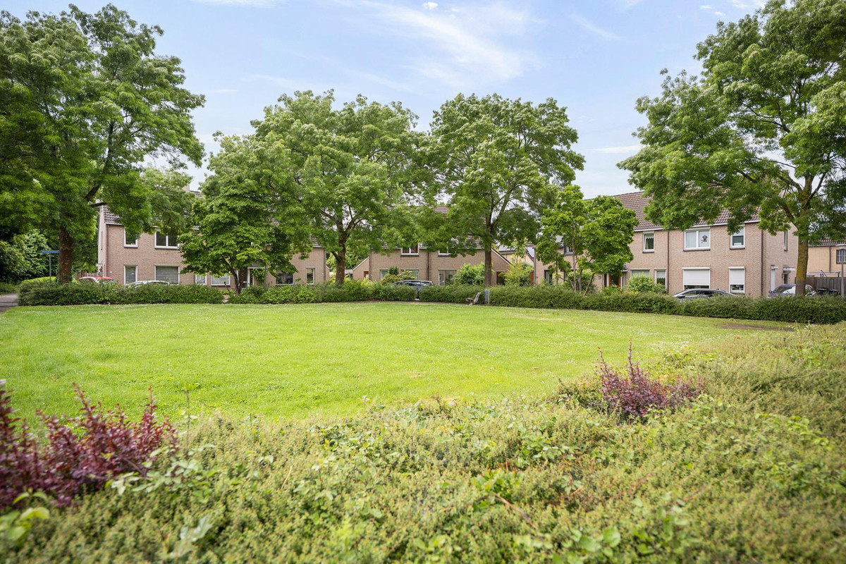 Twee-onder-één-kap te koop: Wassenbergstraat 25, Sittard