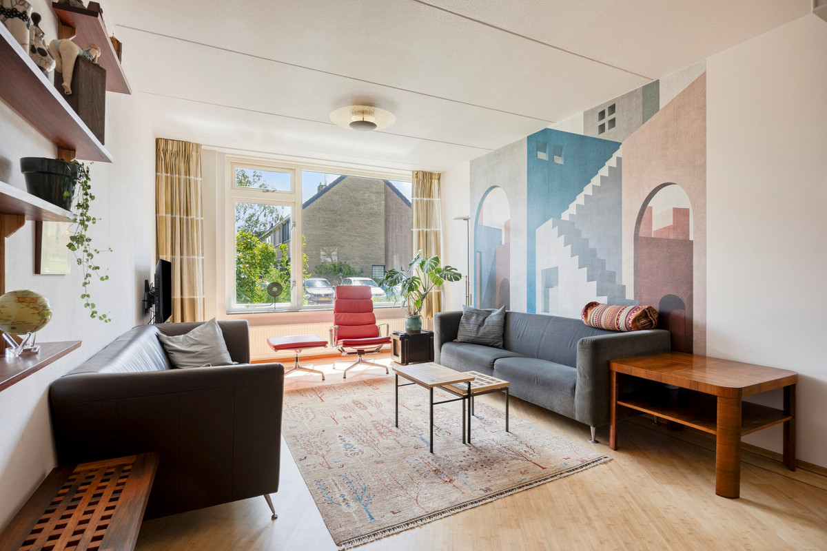 Tussenwoning te koop: Mozartstraat 13, Nieuwerkerk A/D Ijssel