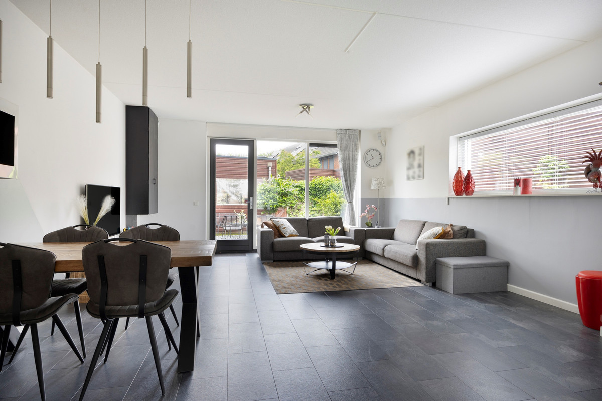 Hoekwoning te koop: Centuriostraat 2, Huissen