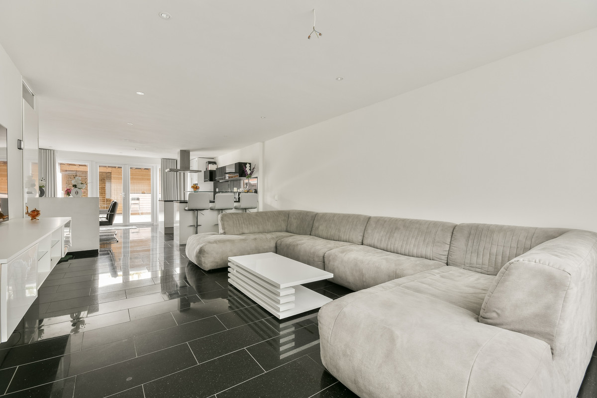 Tussenwoning te koop: Schoofstraat 28, Purmerend