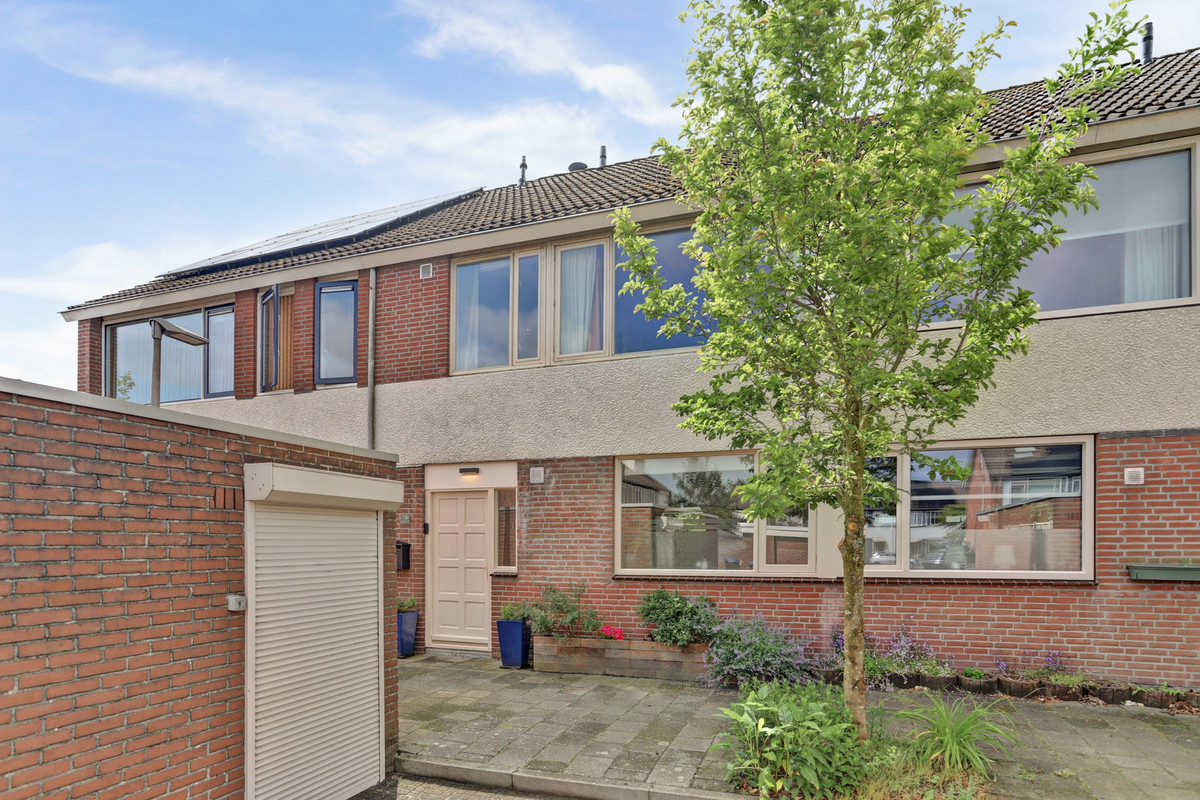 Hoekwoning te koop: Leonardusdal 29, Valkenswaard