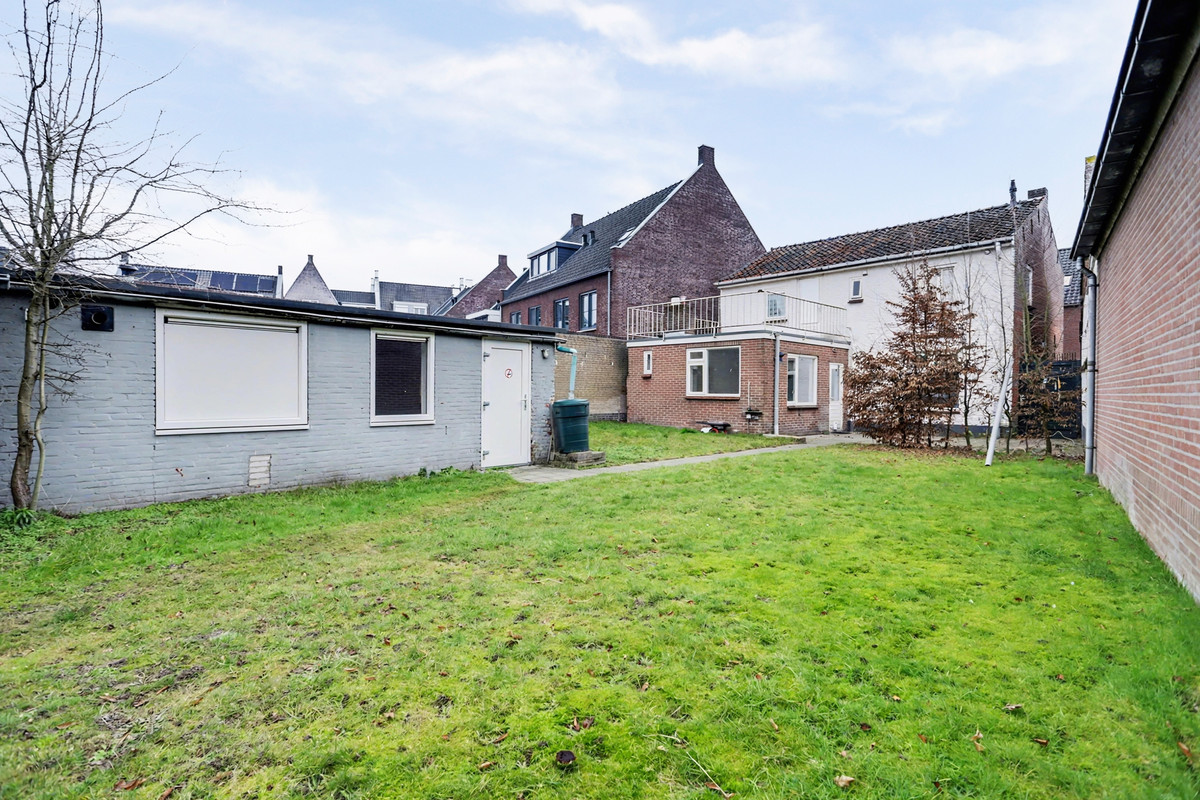 Vrijstaande woning te koop: Schoolstraat 16, Moergestel