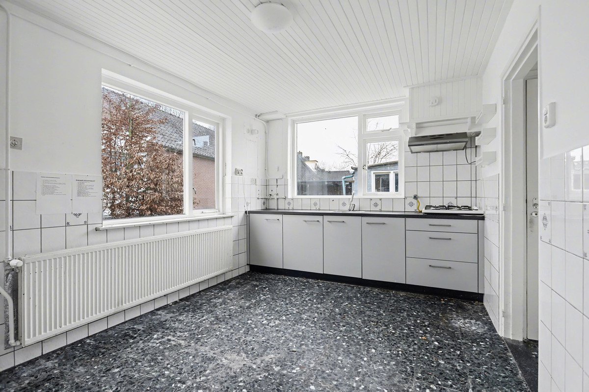 Vrijstaande woning te koop: Schoolstraat 16, Moergestel