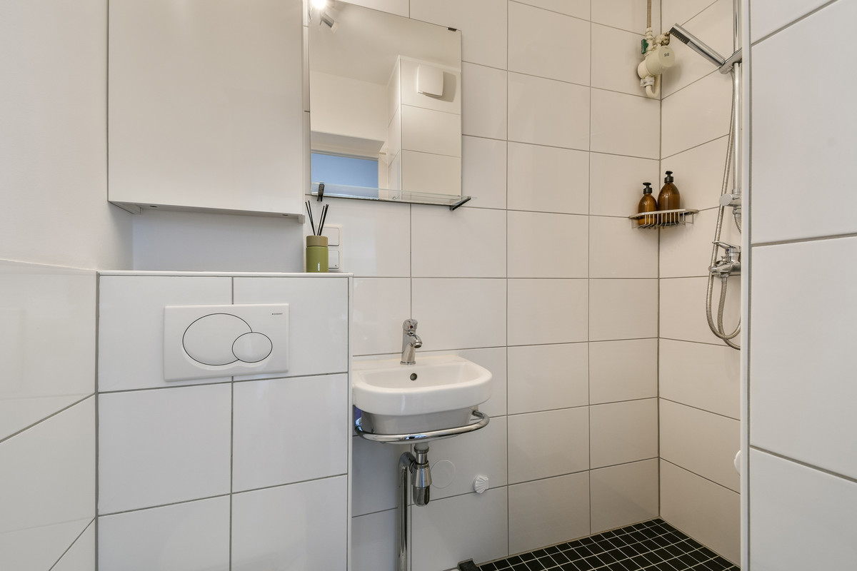 Studio te koop: Harry Koningsbergerstraat 278, Amsterdam