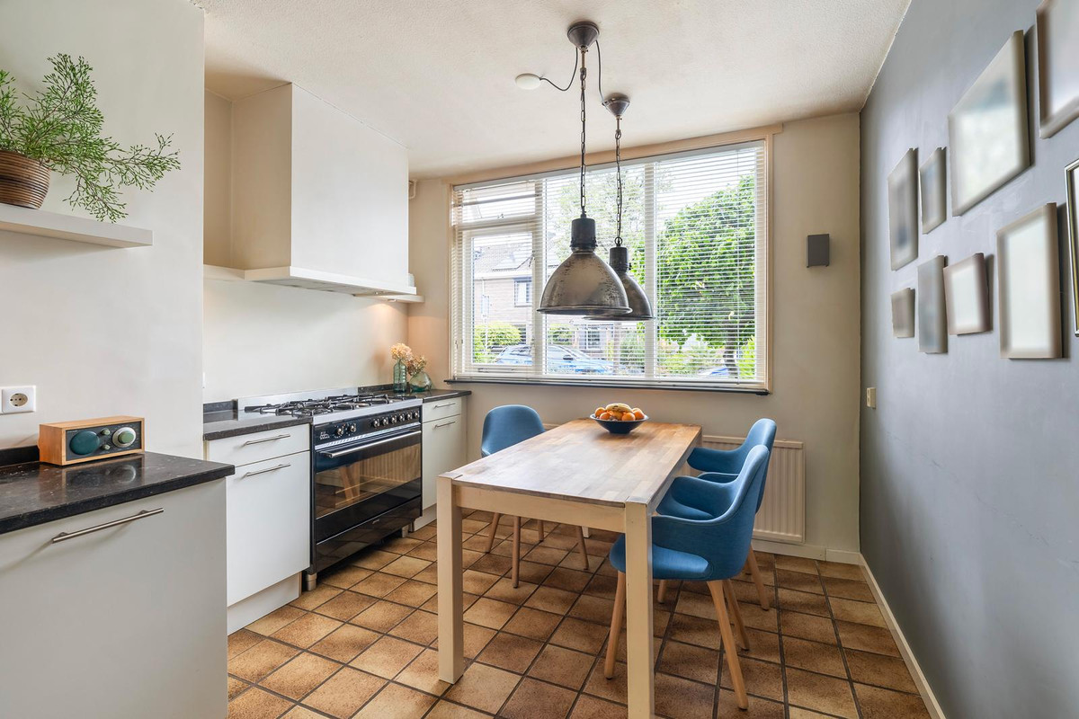 Tussenwoning te koop: Bergoord 21, Rotterdam