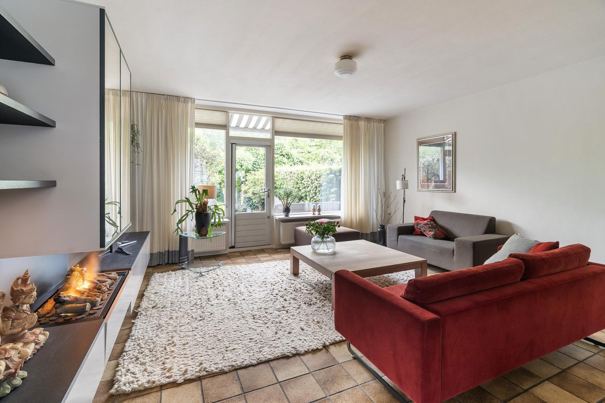 Tussenwoning te koop: Bergoord 21, Rotterdam