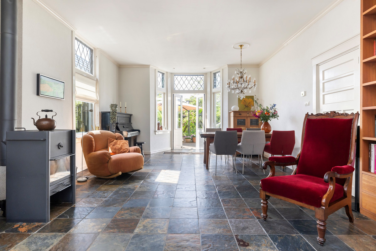 Vrijstaande woning te koop: Amsterdamseweg 31, Ede