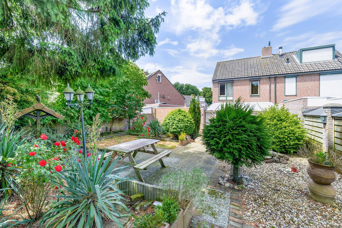 Hoekwoning te koop: Hertenkamp 22, Tegelen
