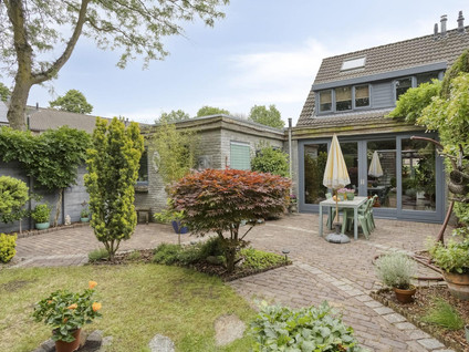 Berliozhof 19