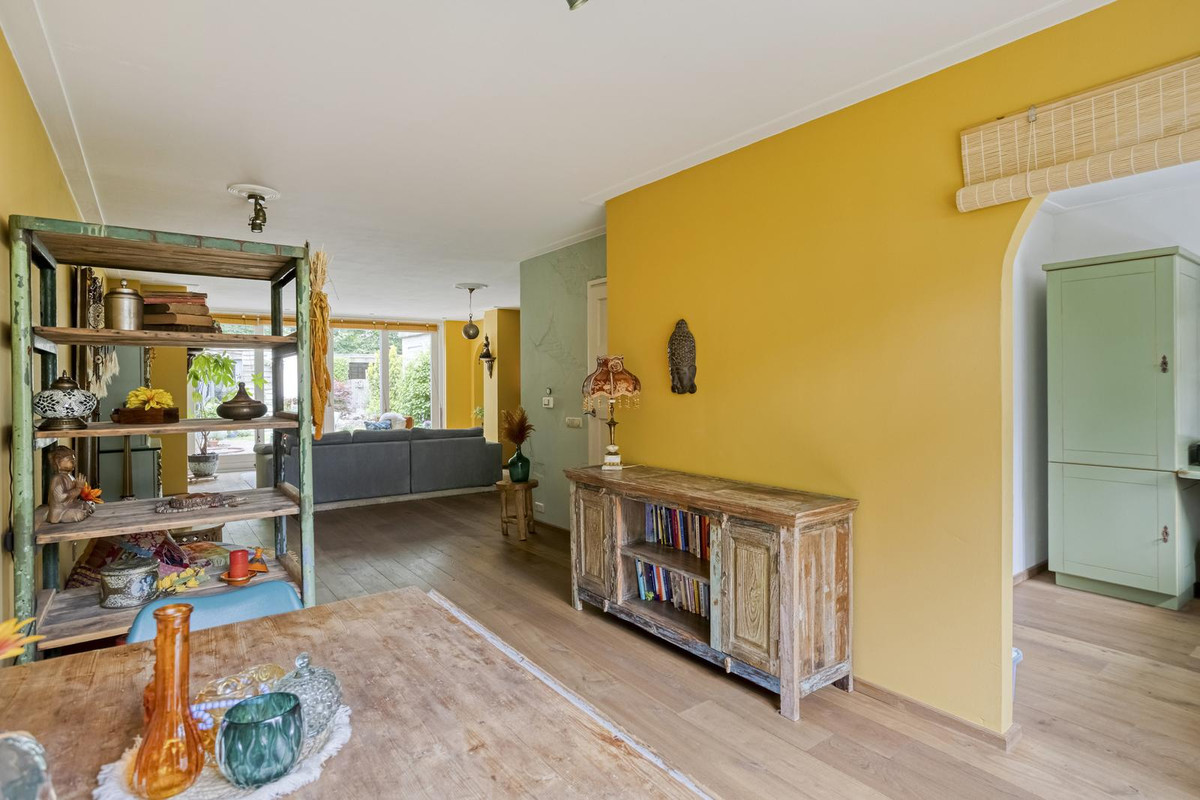 Twee-onder-één-kap te koop: Berliozhof 19, Schijndel