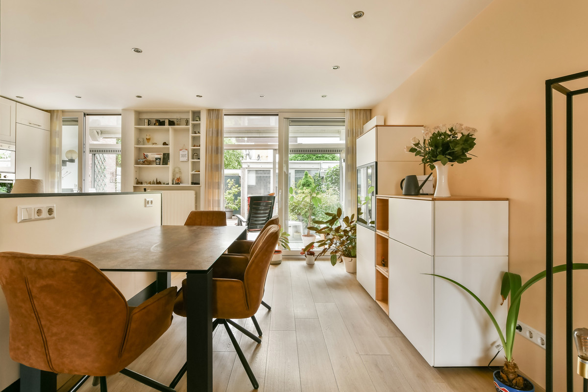 Tussenwoning te koop: Burgemeester Haspelslaan 360, Amstelveen