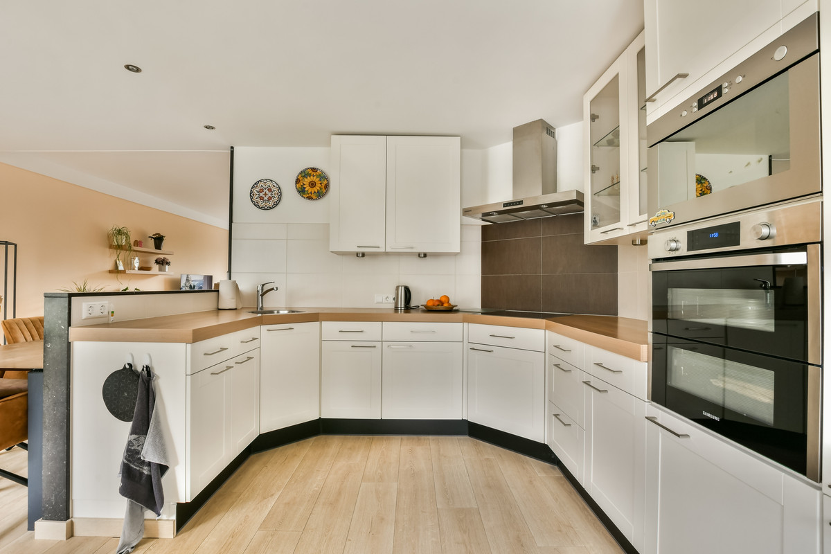 Tussenwoning te koop: Burgemeester Haspelslaan 360, Amstelveen