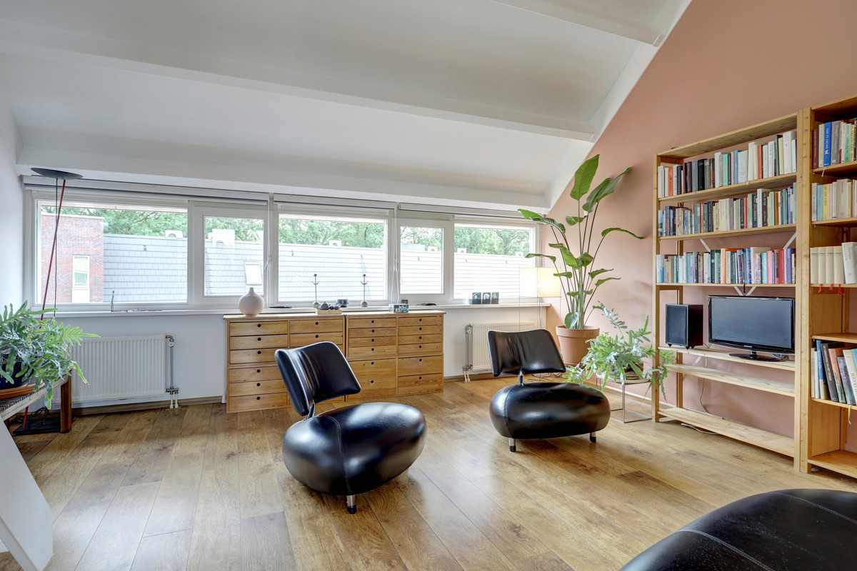 Appartement te koop: Van Erven Dorenspark 41, Laren