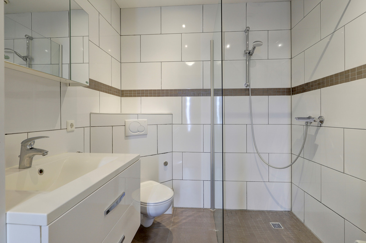 Appartement te koop: Van Erven Dorenspark 41, Laren