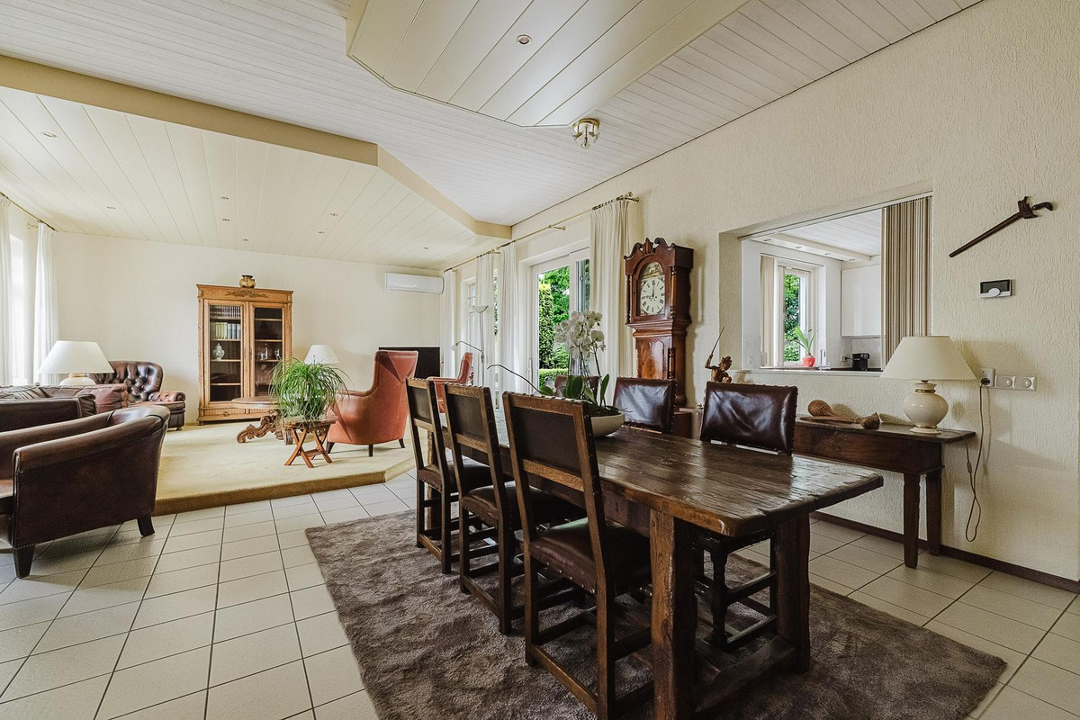 Hoekwoning te koop: Châteaurouxhof 1, Eindhoven