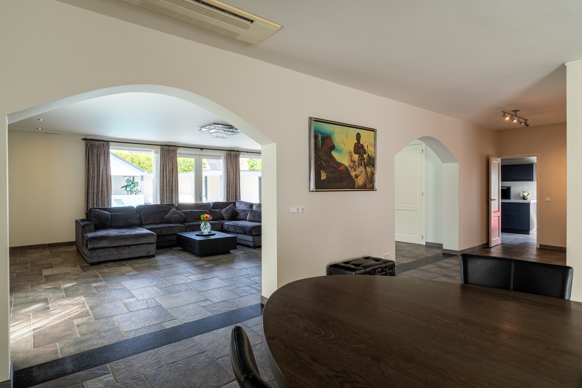 Vrijstaande woning te koop: Wijksestraat 2, Wijk En Aalburg
