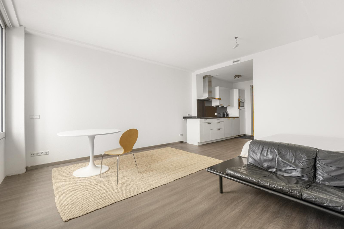 Studio te koop: Bos en Lommerplantsoen 37A, Amsterdam