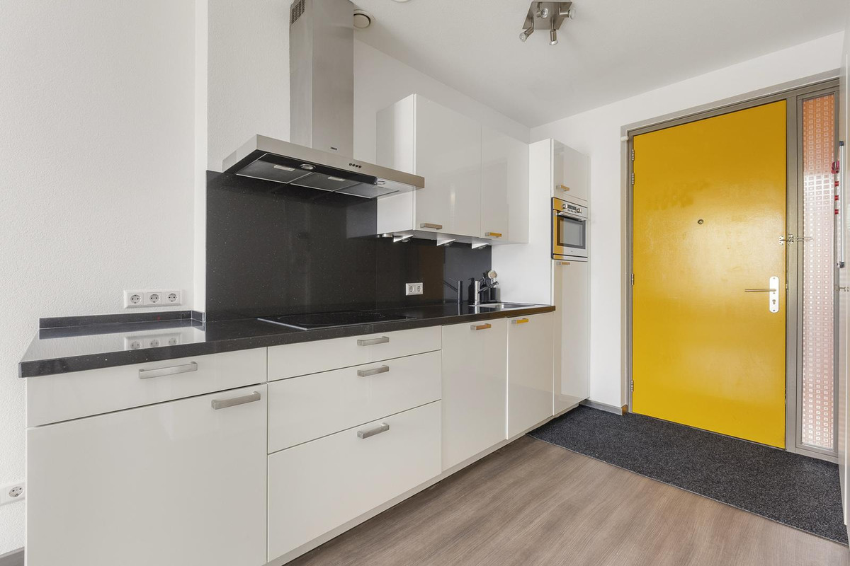 Studio te koop: Bos en Lommerplantsoen 37A, Amsterdam