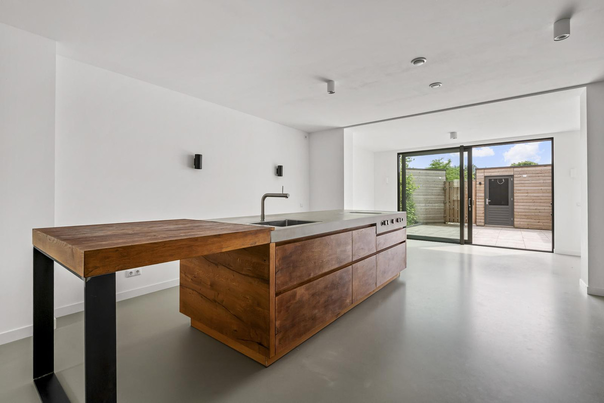 Tussenwoning te koop: Elstarstraat 79, Amsterdam