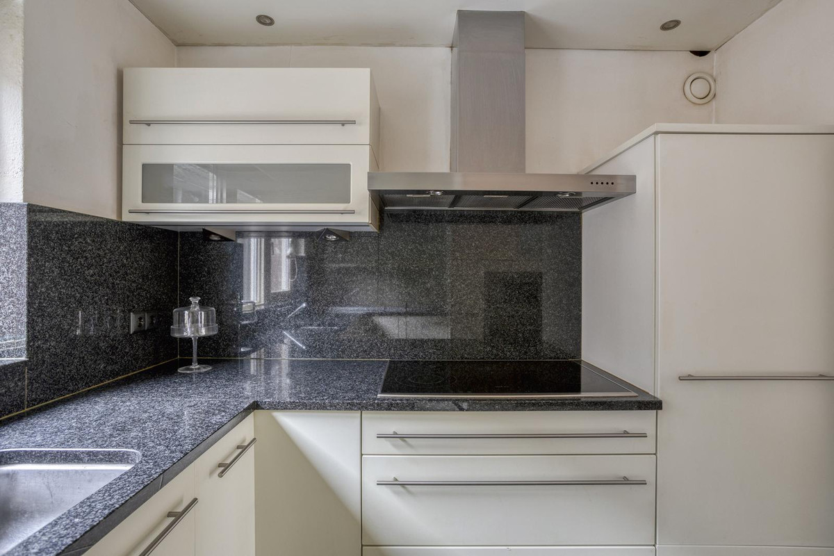 Appartement te koop: Hoograamstraat 109, Maastricht