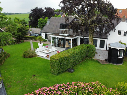 Bilderdam 33
