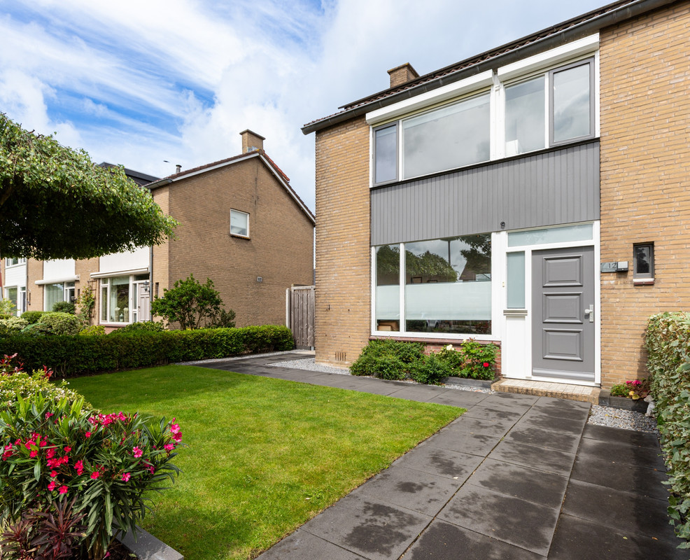 Hoekwoning te koop: Vosholstraat 12, Ter Aar