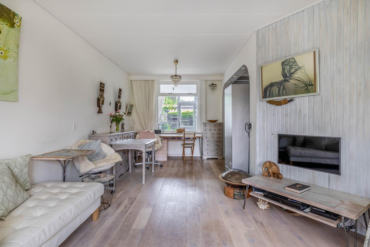 Twee-onder-één-kap te koop: Klaverstraat 1, Julianadorp