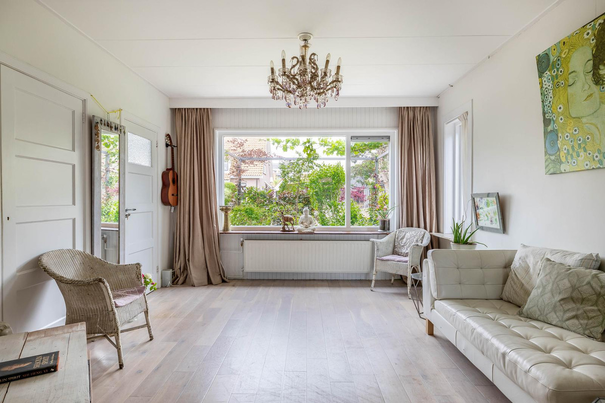 Twee-onder-één-kap te koop: Klaverstraat 1, Julianadorp