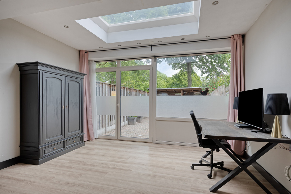 Tussenwoning te koop: Haagbeemd 14, Eindhoven