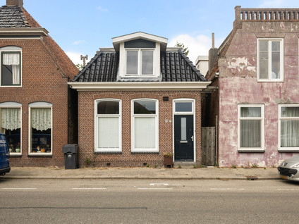 Oosteinde 23