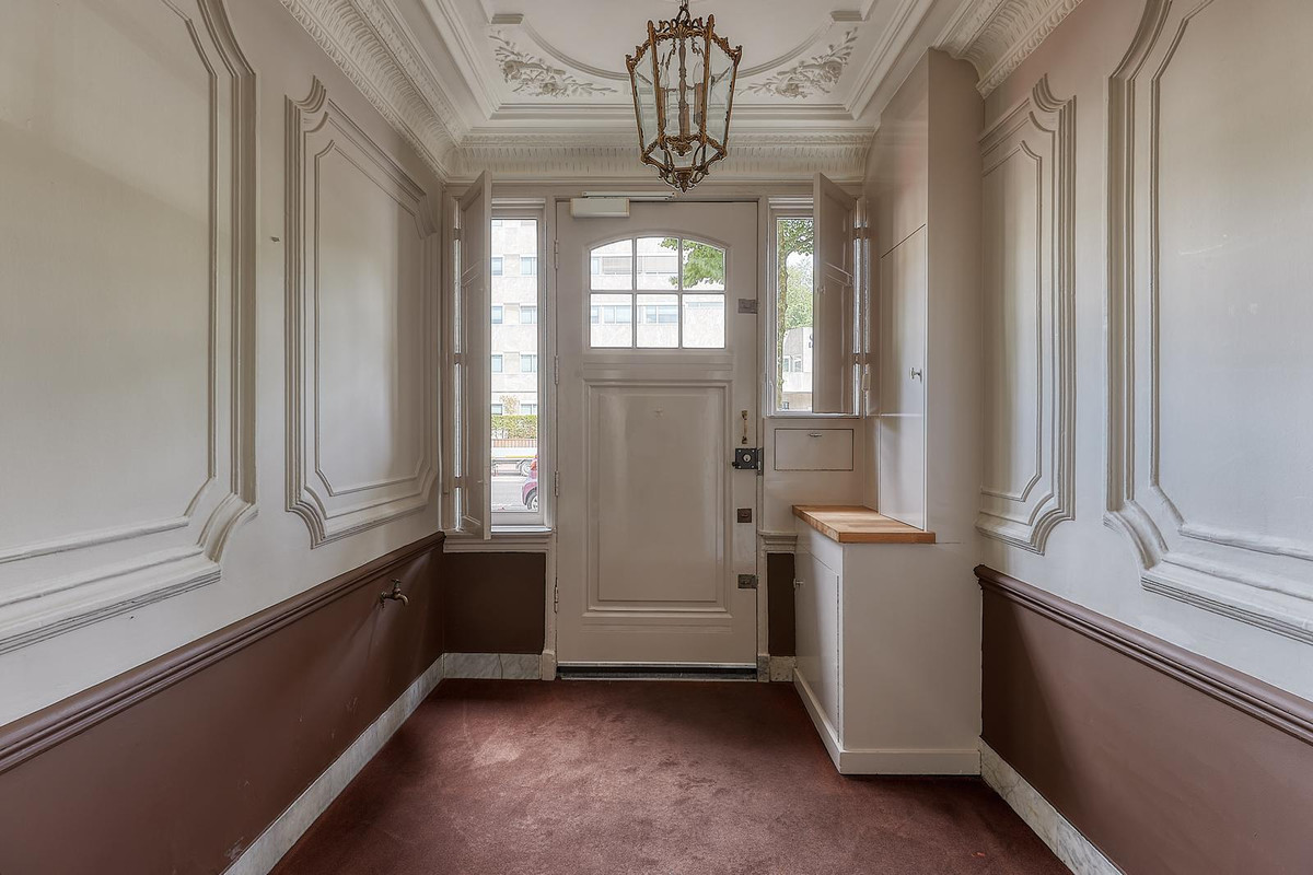 Tussenwoning te koop: Bezuidenhoutseweg 123, 'S-Gravenhage
