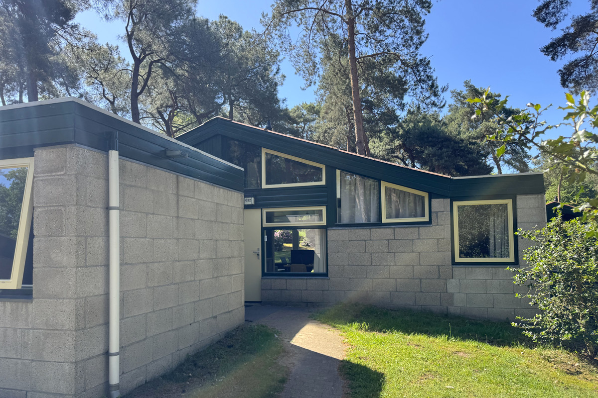 Hoekwoning te koop: Lommerbergen 632, Reuver