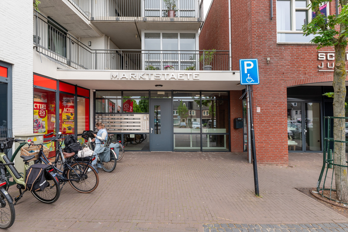 Appartement te koop: Markt 11H, Velden