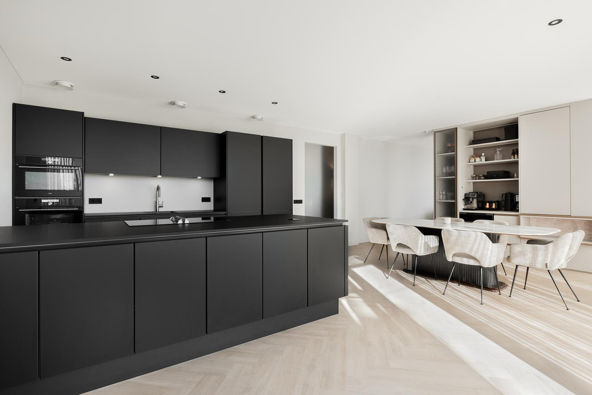 Appartement te koop: Zilverparkkade 132, Lelystad