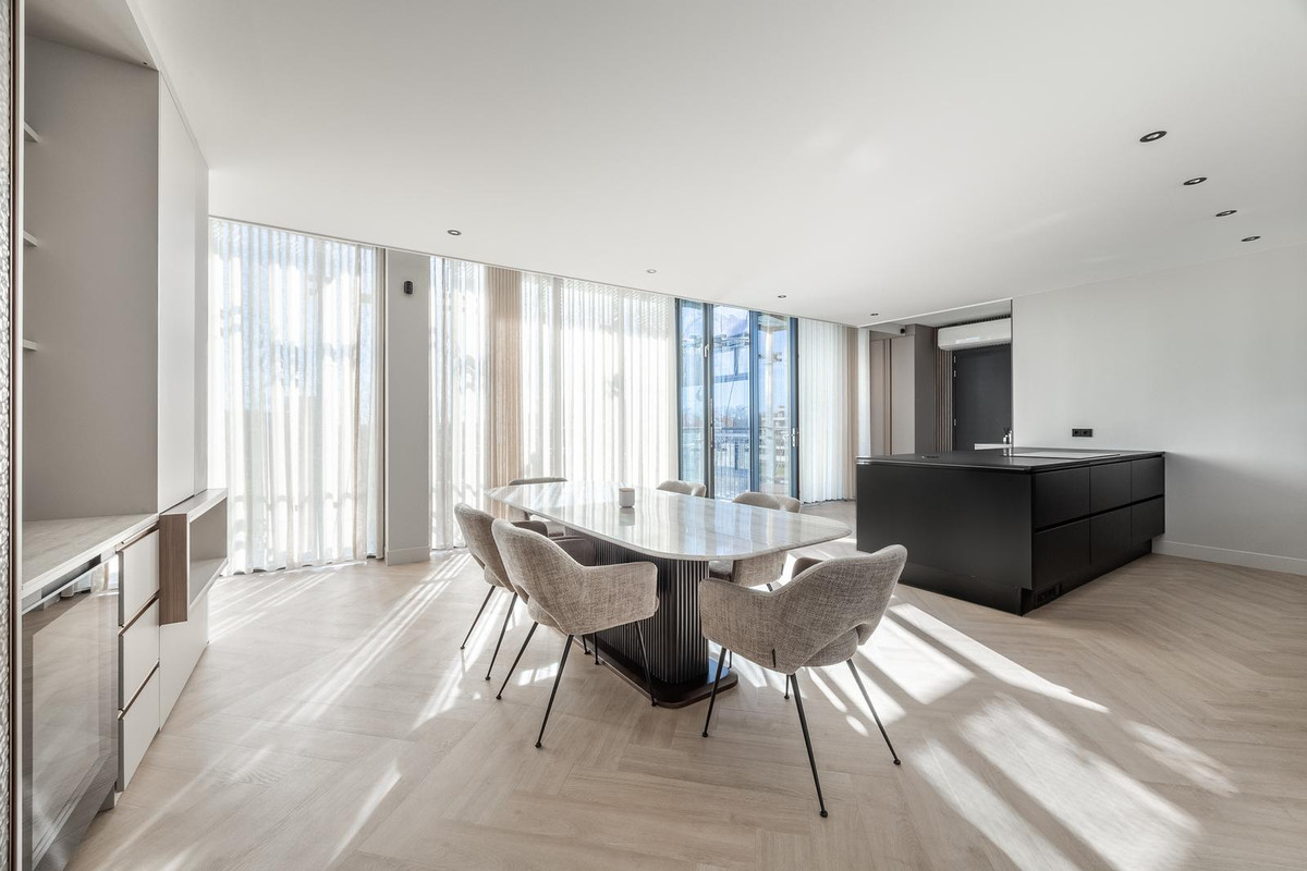 Appartement te koop: Zilverparkkade 132, Lelystad