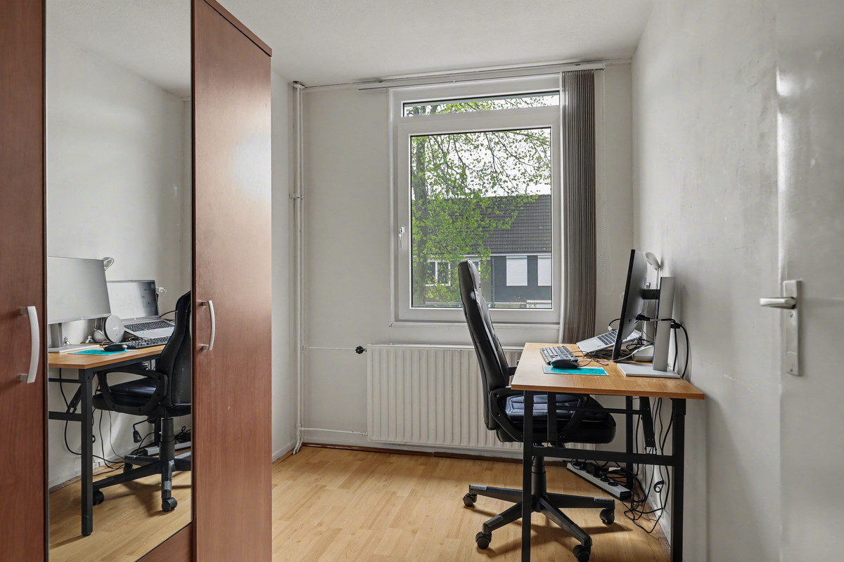 Tussenwoning te koop: Overlanderstraat 680, Purmerend