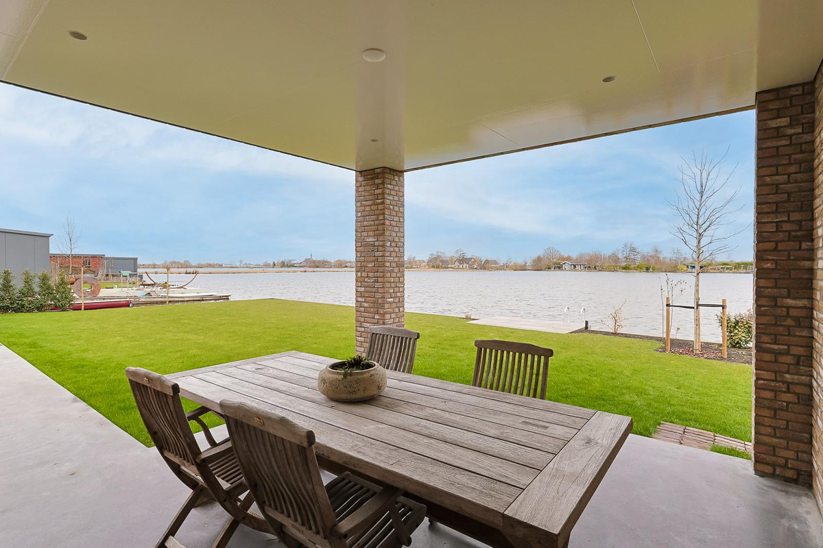 Vrijstaande woning te koop: Voorweg 99, Noorden