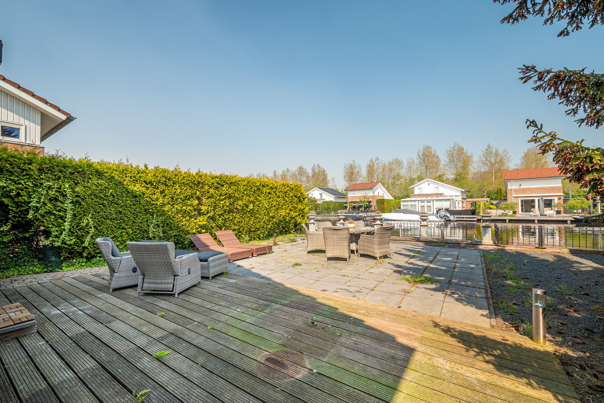 Vrijstaande woning te koop: Vinkenkade 77R42, Vinkeveen